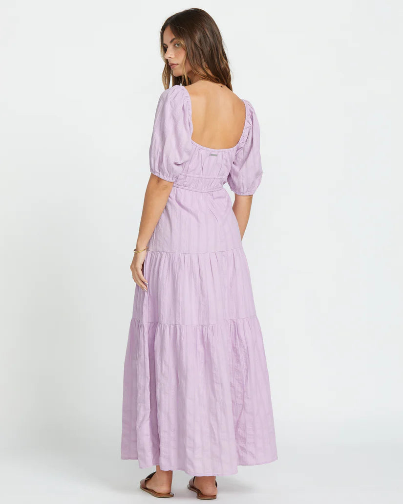 billabong purple dress Billabong Floral Pattern Sweetheart Neck Midi Dress