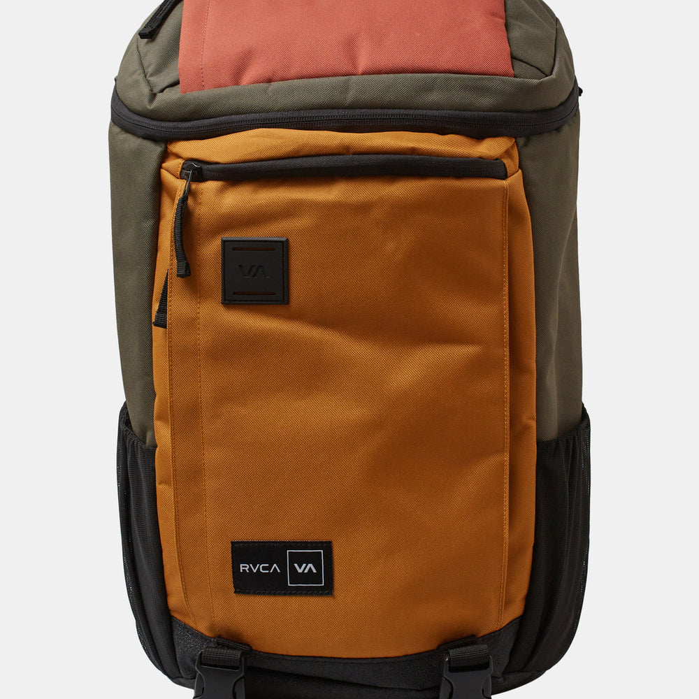 
                      
                        RVCA VOYAGE BACKPACK IV
                      
                    