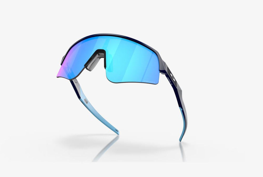 
                      
                        OAKLEY SUTRO LITE SWEEP
                      
                    