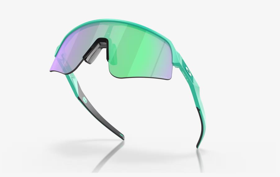 
                      
                        OAKLEY SUTRO LITE SWEEP
                      
                    