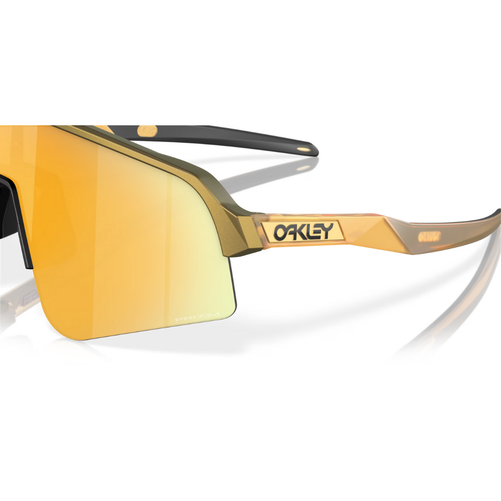 
                      
                        OAKLEY SUTRO LITE SWEEP
                      
                    