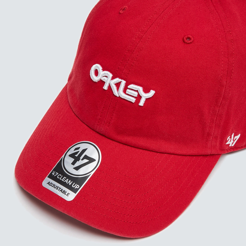 
                      
                        OAKLEY REMIX DAD HAT
                      
                    